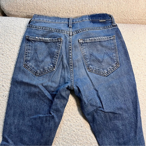 The Mid Rise Dazzler Ankle Step Fray in Something To Remember
MOTHER - Picture 5 of 11